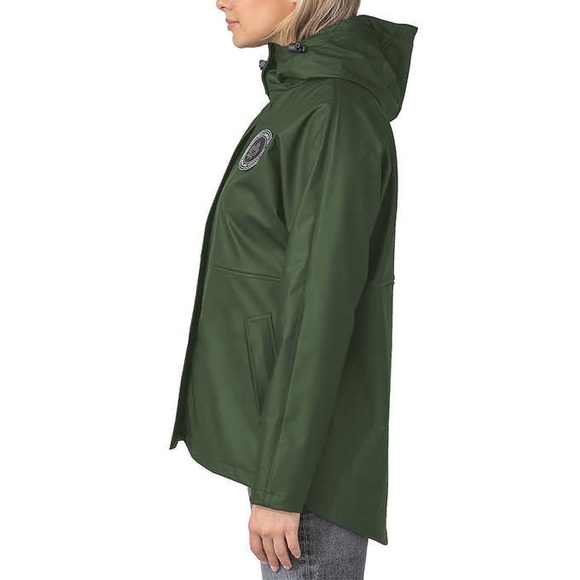 Toboggan - Women’s Rain Coat - Picture 3 of 8